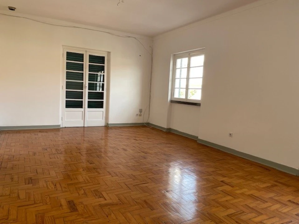 Apartamento T4 para Arrendamento em Ponte de Sor, Tramaga e Vale de Açor Foto 10