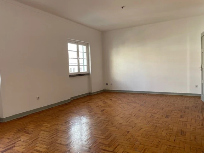 Apartamento T4 para Arrendamento em Ponte de Sor, Tramaga e Vale de Açor Foto 9