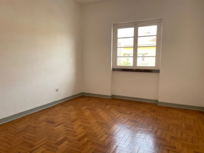 Apartamento T4 para Arrendamento em Ponte de Sor, Tramaga e Vale de Açor Foto 11