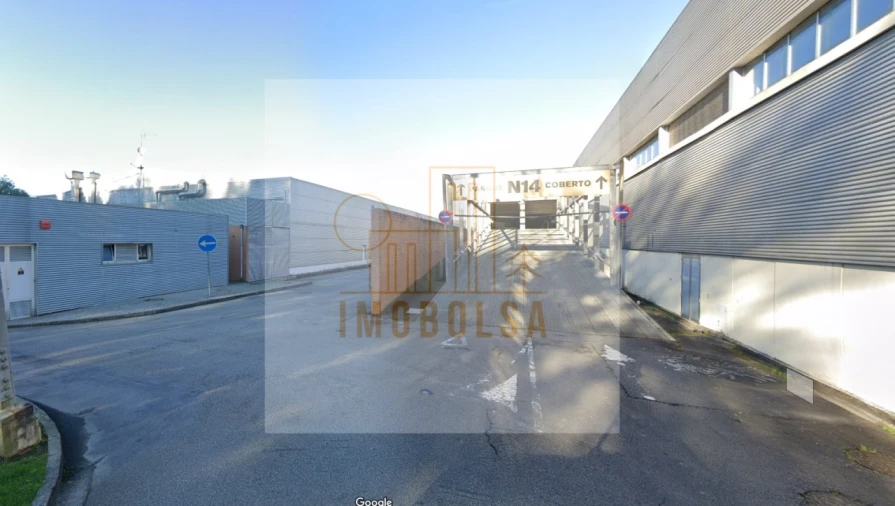 Loja para Venda em Castêlo da Maia Foto 3