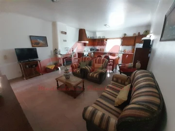 Moradia T4 para Venda em Querença, Tôr e Benafim