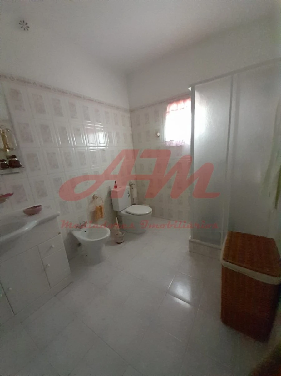 Moradia T4 para Venda em Querença, Tôr e Benafim Foto 12