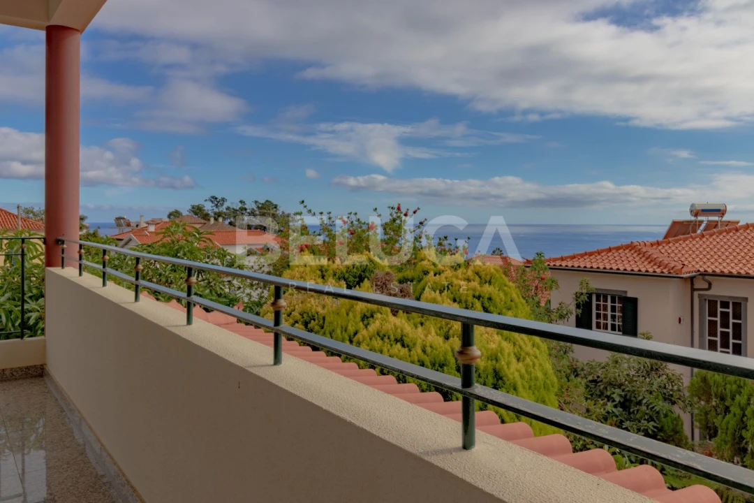 Moradia T4 para Venda em Funchal (Santa Maria Maior) Foto 51