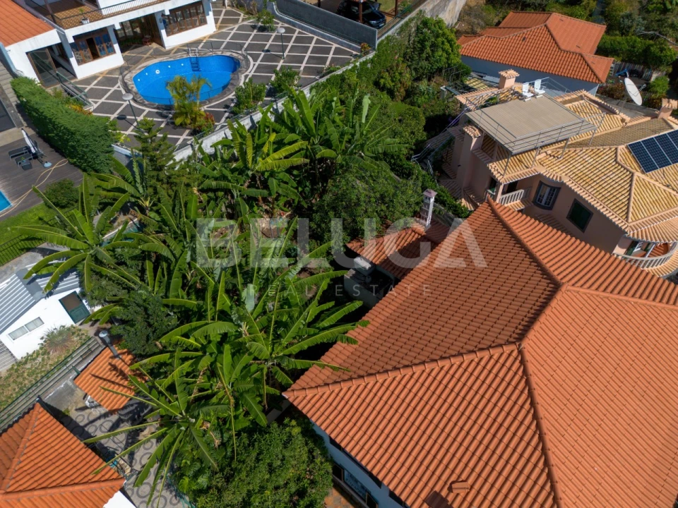 Moradia T4 para Venda em Funchal (Santa Maria Maior) Foto 73