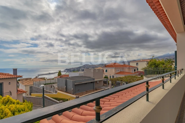 Moradia T4 para Venda em Funchal (Santa Maria Maior) Foto 50