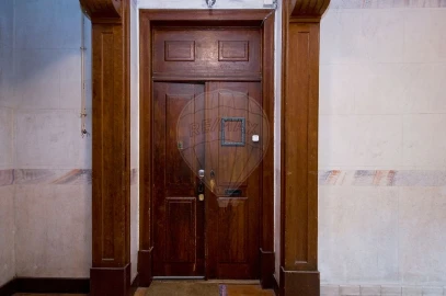 Apartamento T4 para Venda em Areeiro