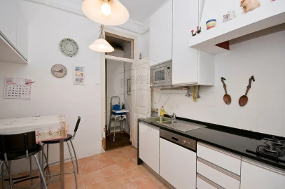 Apartamento T4 para Venda em Areeiro