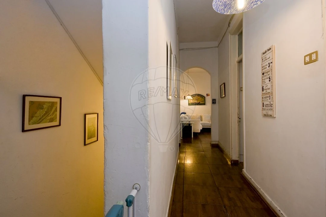 Apartamento T4 para Venda em Areeiro Foto 16