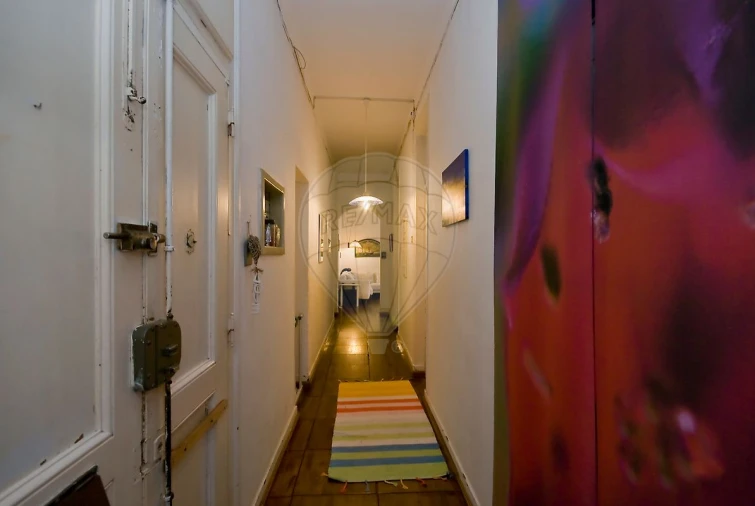 Apartamento T4 para Venda em Areeiro Foto 3