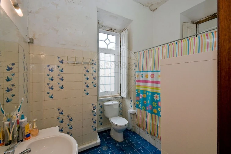 Apartamento T4 para Venda em Areeiro Foto 14