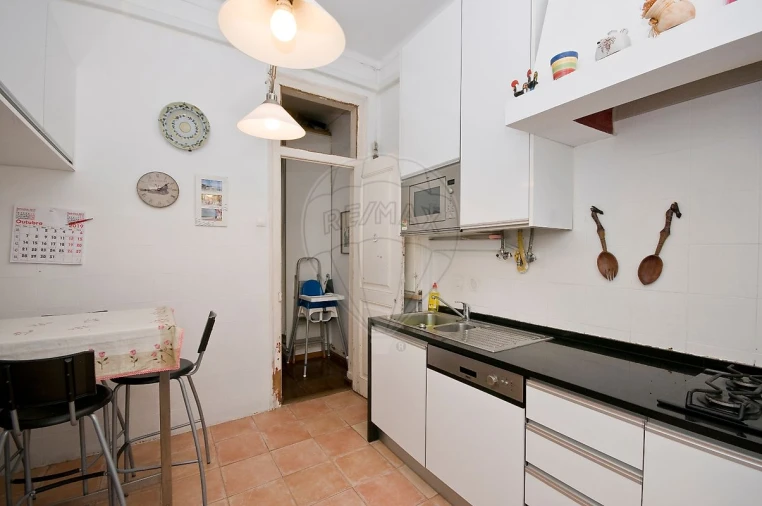Apartamento T4 para Venda em Areeiro Foto 11