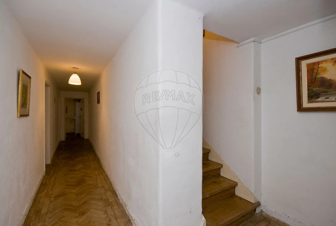 Apartamento T4 para Venda em Areeiro Foto 18