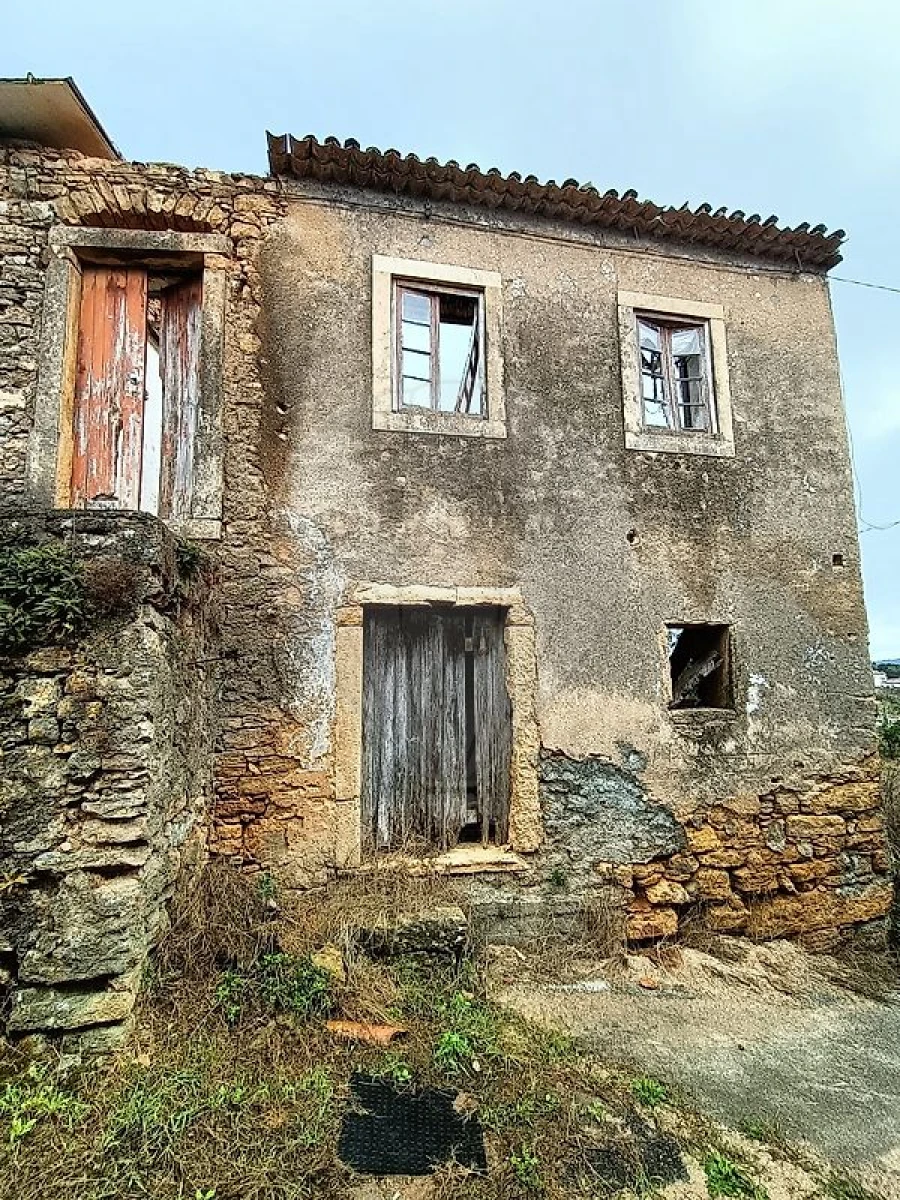 Moradia T2 para Venda em Almalagues Foto 3