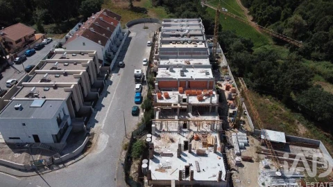Moradia T3 para Venda em Fânzeres e São Pedro da Cova