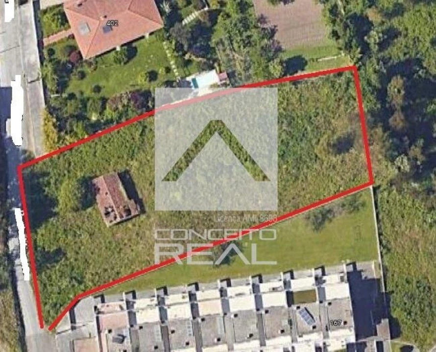 Terreno para Venda em Cidade da Maia Foto 2