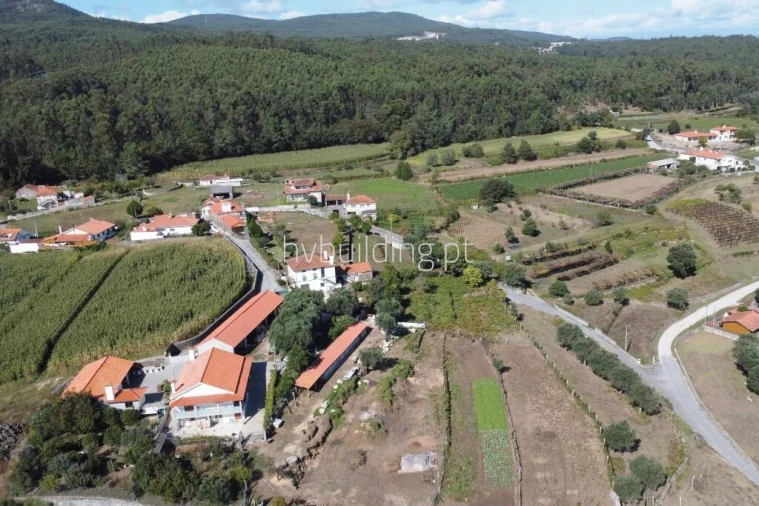 Terreno para Venda em Creixomil e Mariz Foto 3