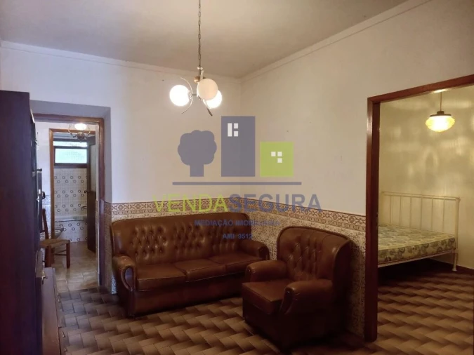 Moradia T2 para Venda em Safara e Santo Aleixo da Restauração Foto 4