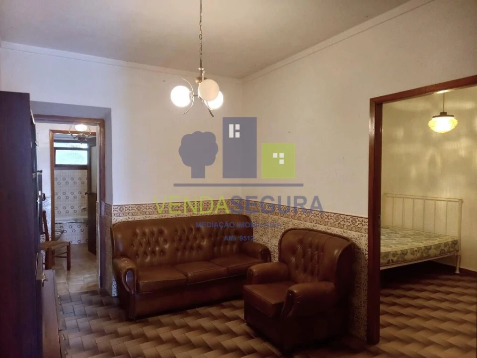 Moradia T2 para Venda em Safara e Santo Aleixo da Restauração Foto 4