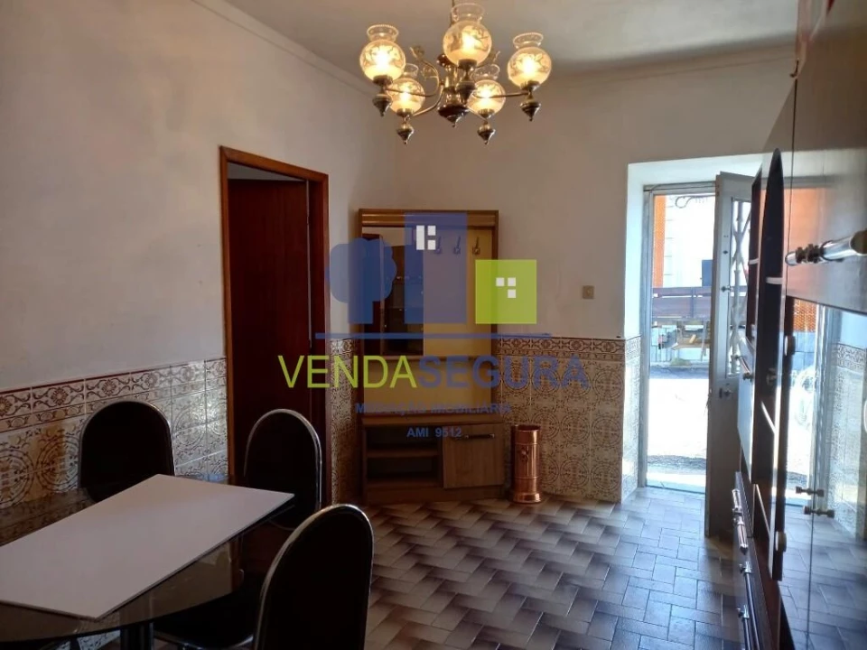 Moradia T2 para Venda em Safara e Santo Aleixo da Restauração Foto 3
