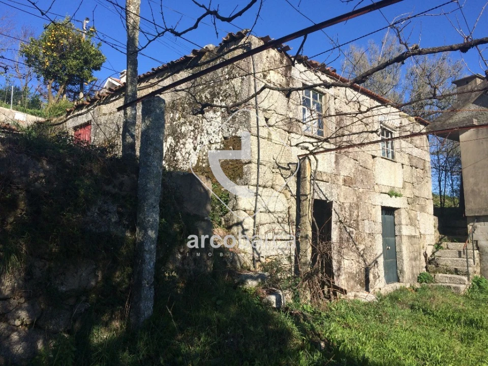 Quinta T2 para Venda em Monte Redondo Foto 1