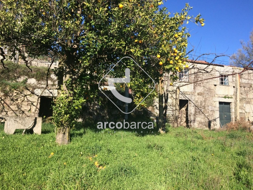 Quinta T2 para Venda em Monte Redondo Foto 4