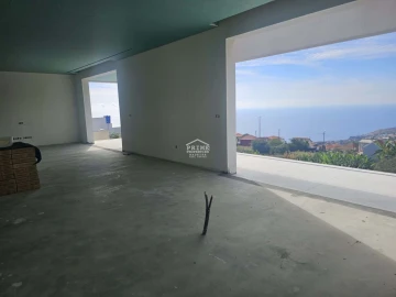 Moradia T2 para Venda em Arco da Calheta