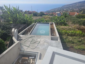 Moradia T2 para Venda em Arco da Calheta