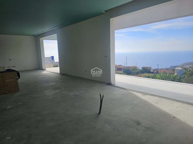 Moradia T2 para Venda em Arco da Calheta Foto 33