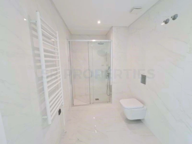 Apartamento T2 para Venda em Quarteira Foto 23