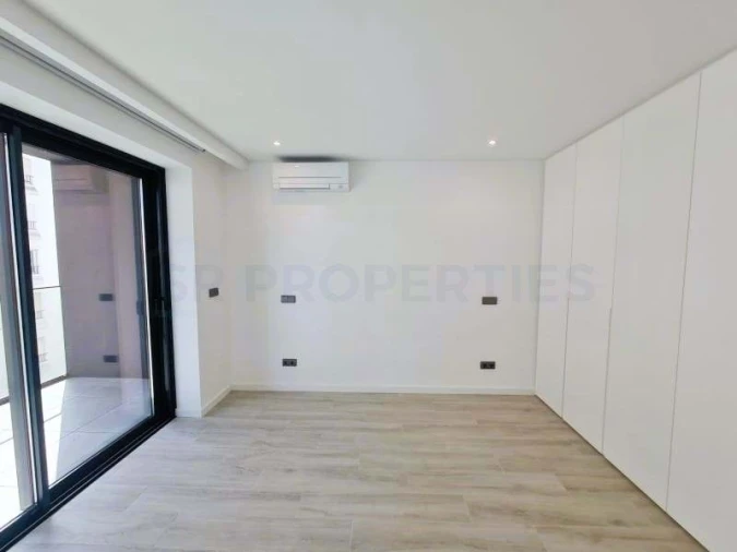 Apartamento T2 para Venda em Quarteira Foto 12