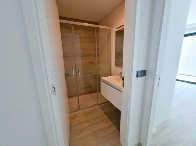 Apartamento T2 para Venda em Quarteira Foto 5