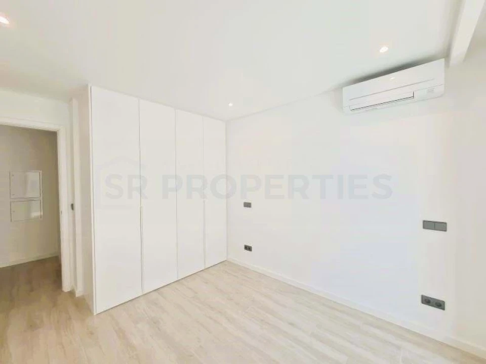 Apartamento T2 para Venda em Quarteira Foto 7