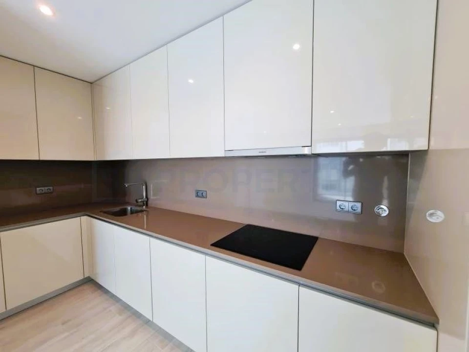 Apartamento T2 para Venda em Quarteira Foto 15