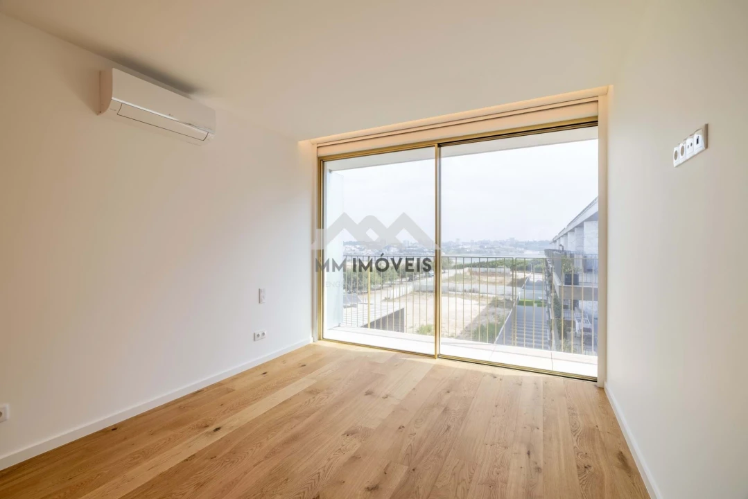 Apartamento T2 para Venda em Canidelo Foto 6