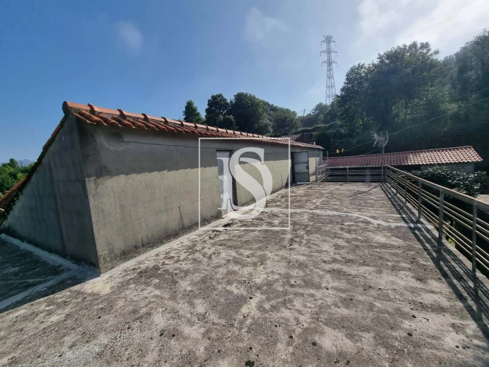 Moradia T5 para Venda em Ventosa e Cova Foto 27