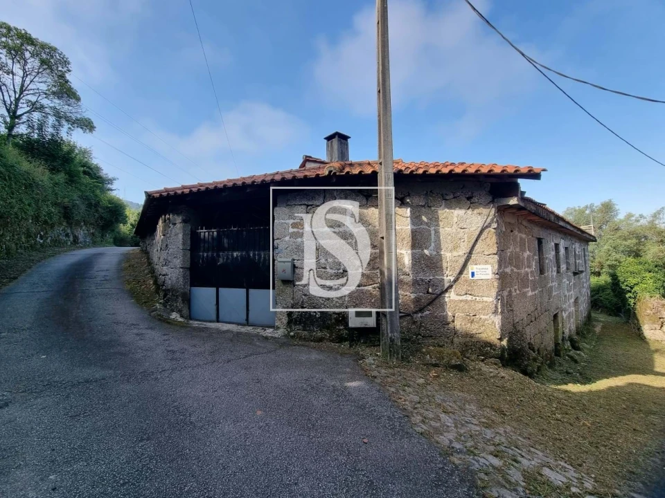 Moradia T5 para Venda em Ventosa e Cova Foto 1