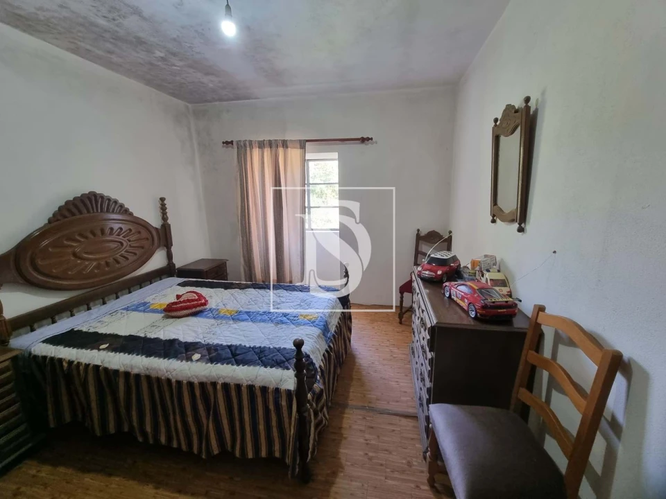 Moradia T5 para Venda em Ventosa e Cova Foto 21