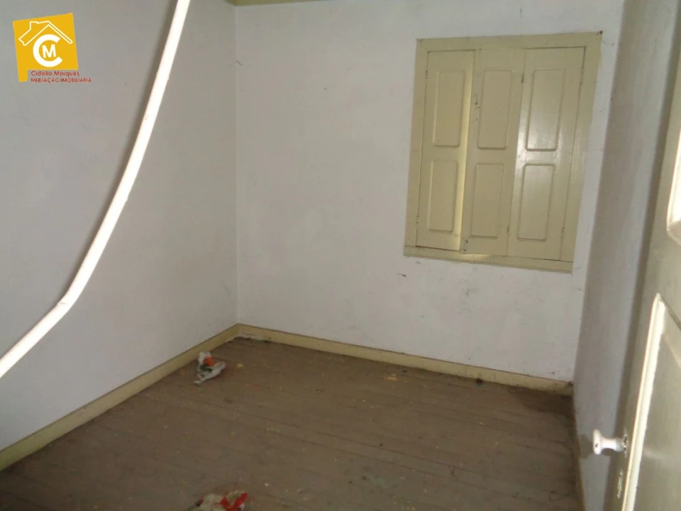 Prédio para Venda em Viseu Foto 6