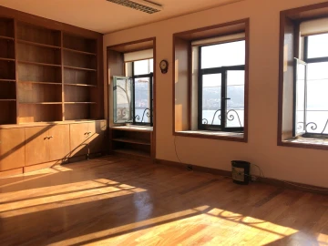 Escritório para Arrendamento em Lordelo do Ouro e Massarelos