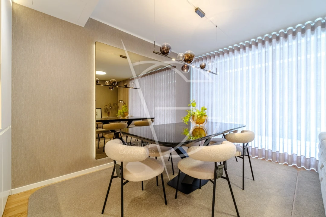 Apartamento T3 para Venda em Santa Marinha e São Pedro da Afurada Foto 2