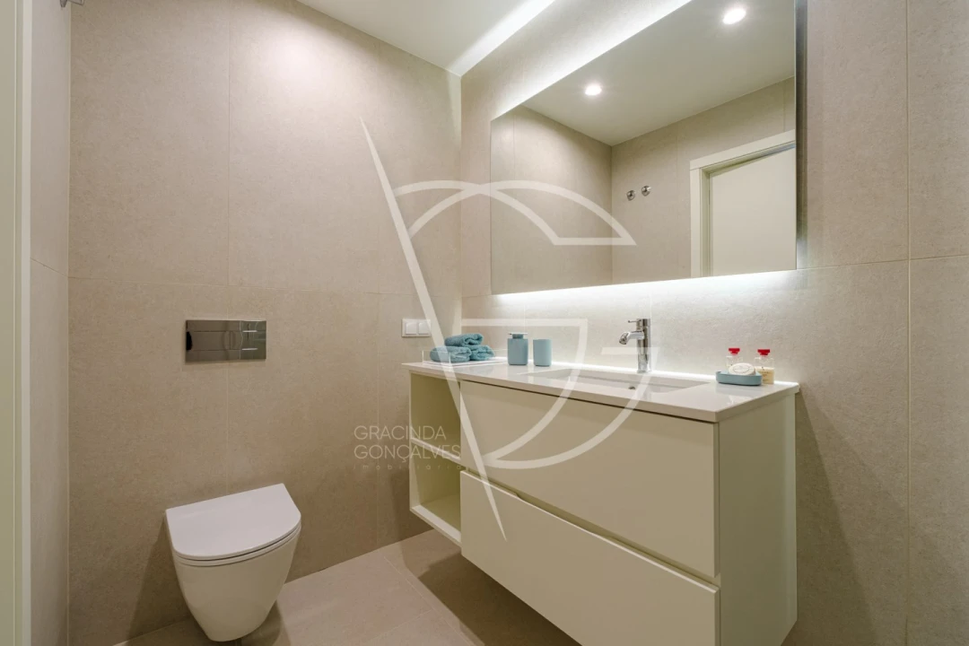 Apartamento T3 para Venda em Santa Marinha e São Pedro da Afurada Foto 17
