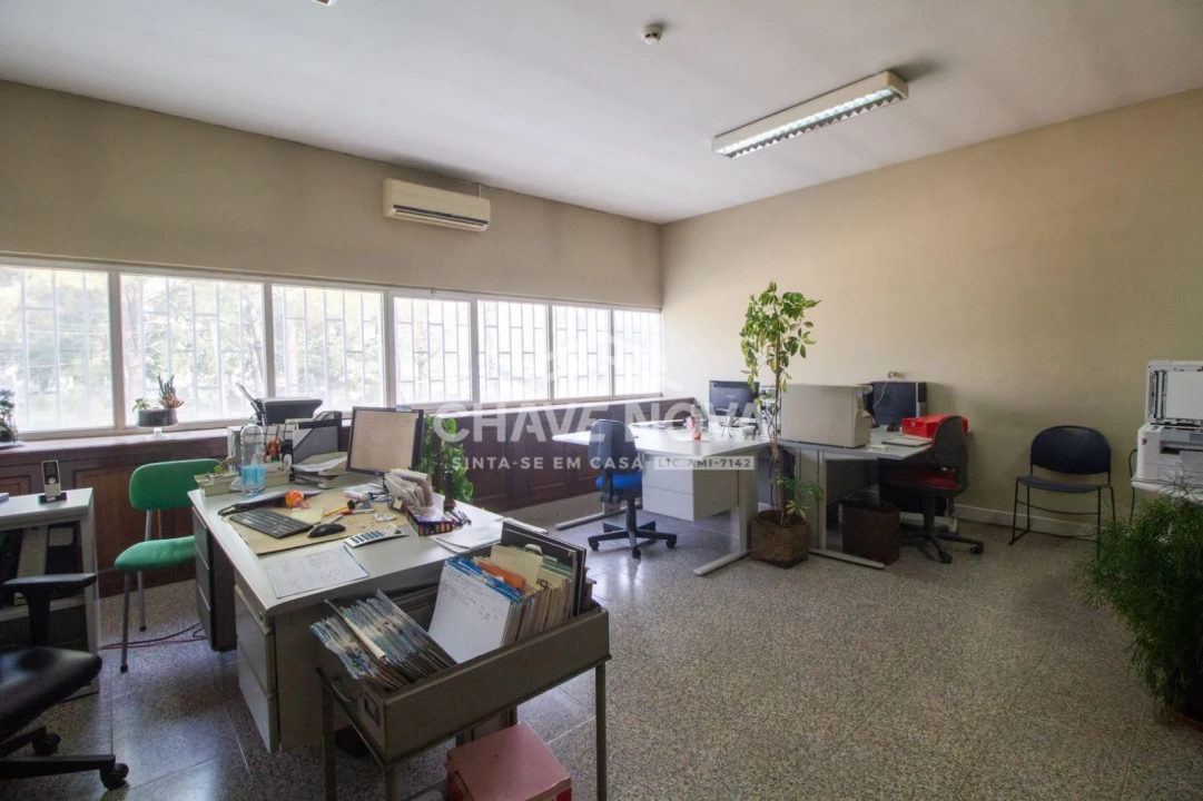 Armazém para Venda em Fânzeres e São Pedro da Cova Foto 18