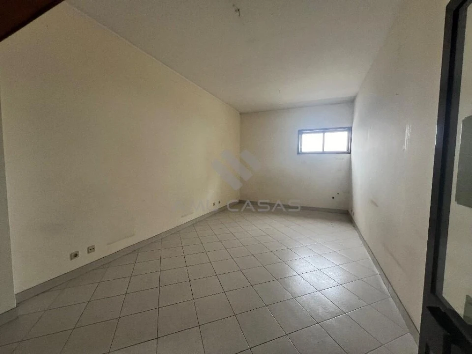 Loja para Venda em Beduído e Veiros Foto 6