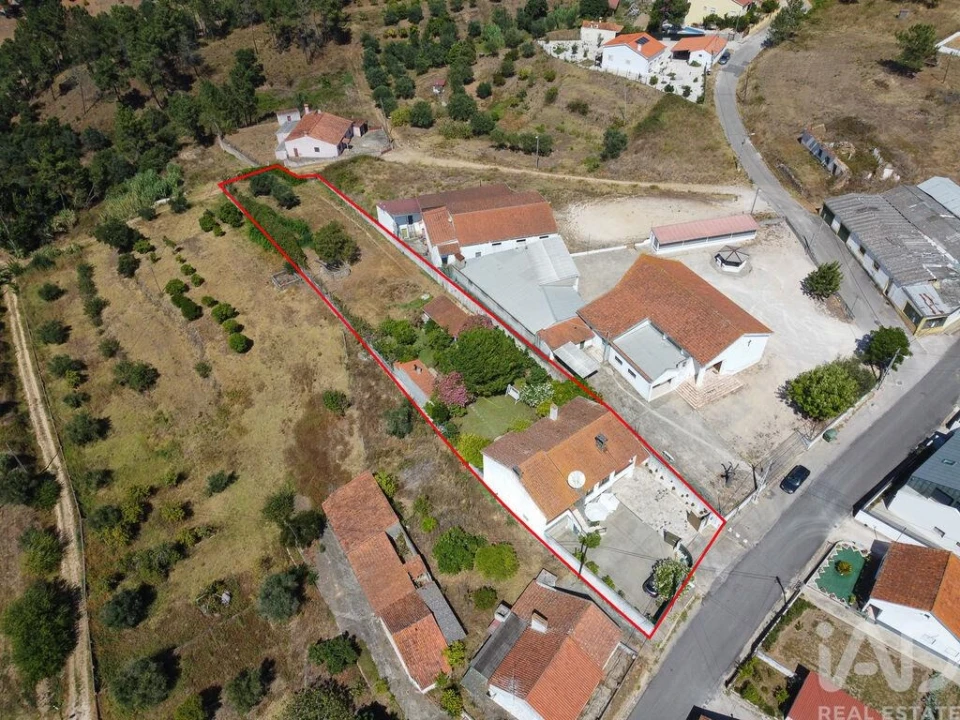 Moradia T3 para Venda em São Pedro de Tomar Foto 26