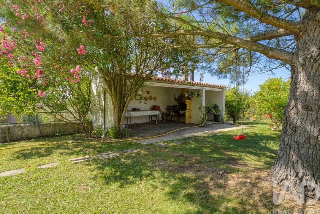 Moradia T3 para Venda em São Pedro de Tomar Foto 25