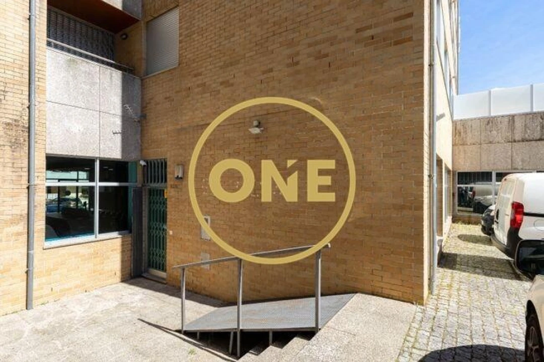 Loja para Venda em Rio Tinto Foto 3