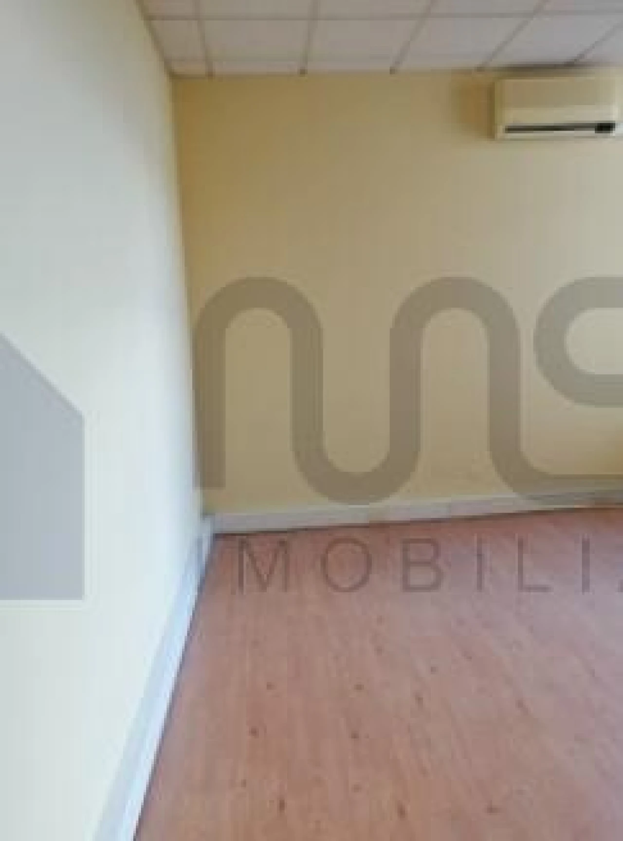 Escritório para Arrendamento em Paranhos Foto 3