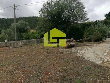 Moradia T3 para Venda em Almalagues