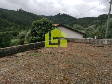 Moradia T3 para Venda em Almalagues
