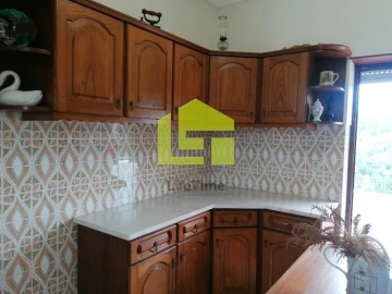 Moradia T3 para Venda em Almalagues
